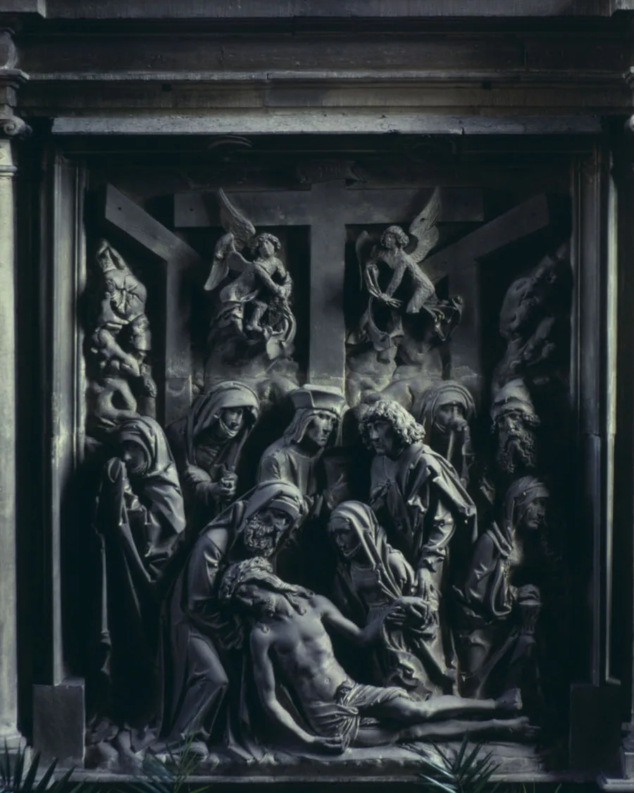 Das Beweinungsrelief von Tilman Riemenschneider in der Klosterkirche Maidbronn