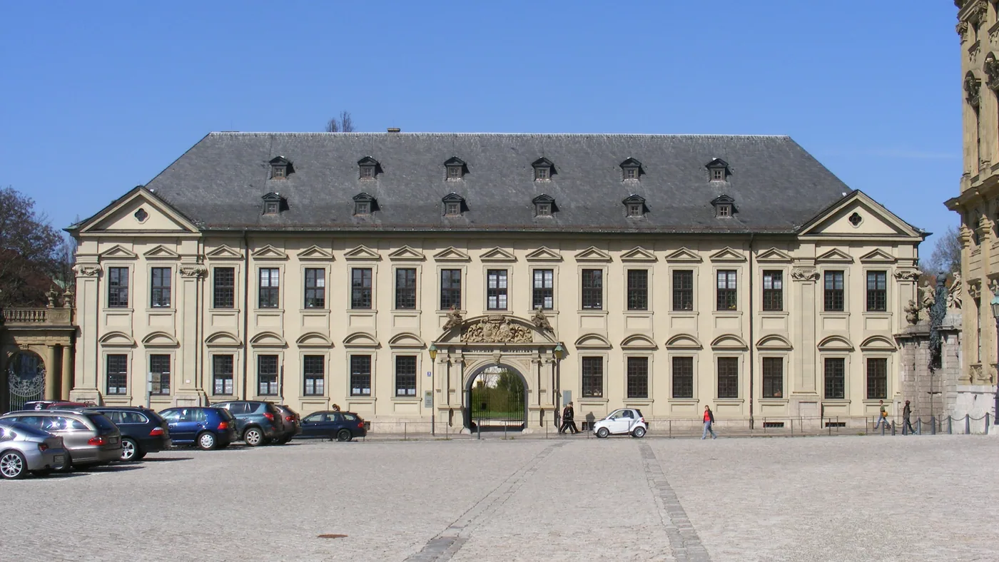 Rosenbachpalais am Residenzplatz, Verwaltung und Vinothek des Staatlichen Hofkellers